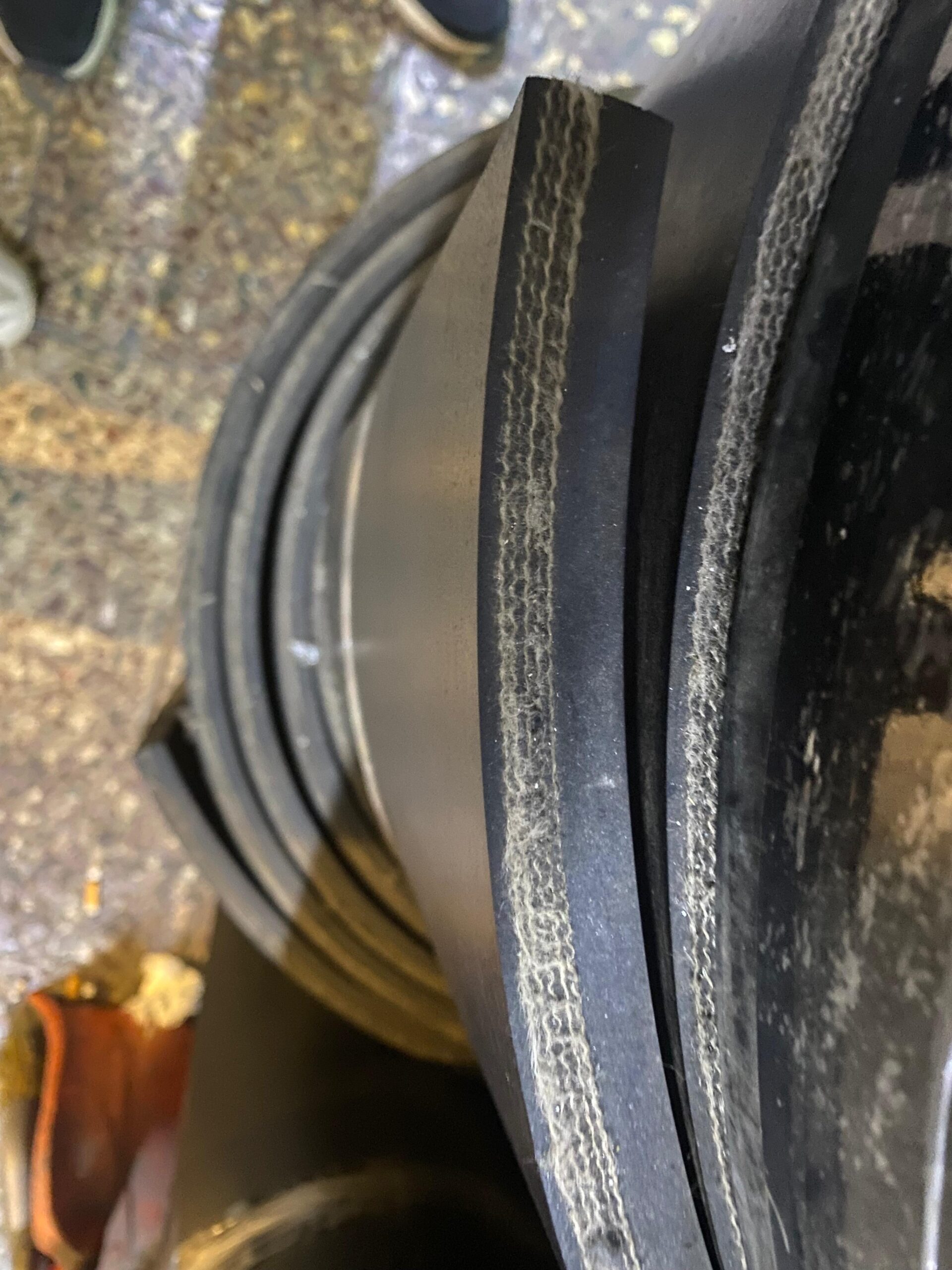 bezli ve bezsiz sanayi tipi kauçuk levha (kort bezli güçlendirilmiş) bezli ve bezsiz sanayi tipi kauçuk levha (kort bezli güçlendirilmiş)